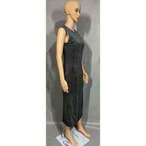Santa Fe Glimmer Silver Sheath Dress Size‎ 4